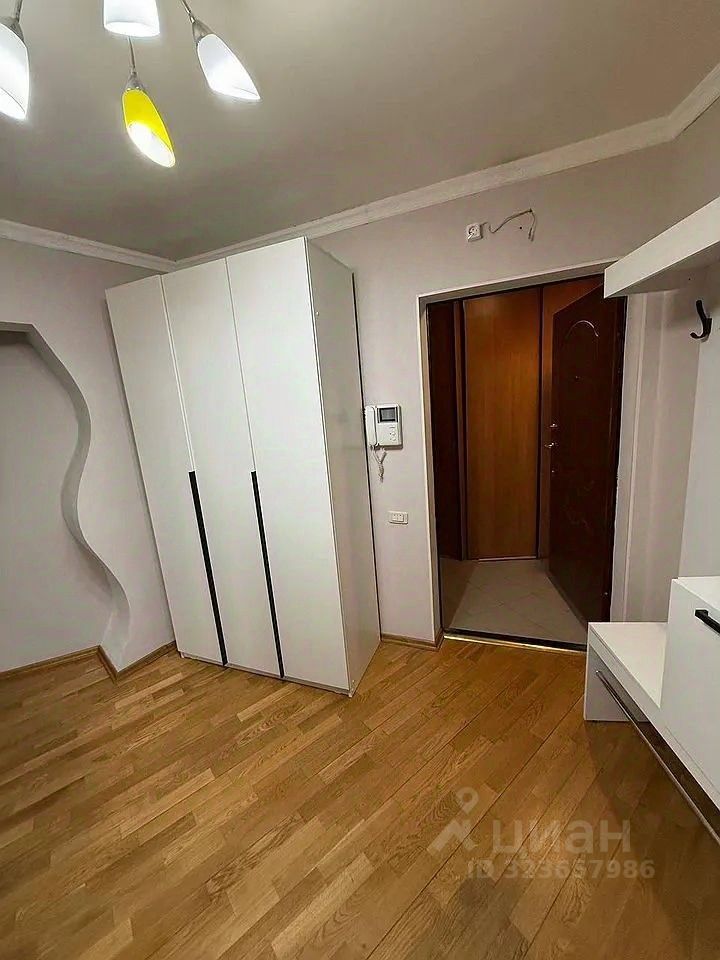 Аренда 2-комн квартиры на вторичном рынке Люблинская улица, 165