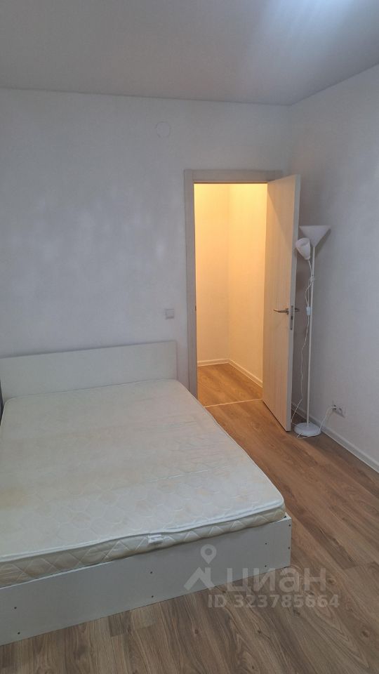 Аренда 1-комн квартиры на вторичном рынке д. Новое Девяткино, улица Главная, 10