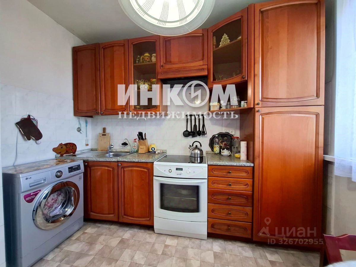 Продажа 2-комн квартиры на вторичном рынке Хабаровская улица, 8