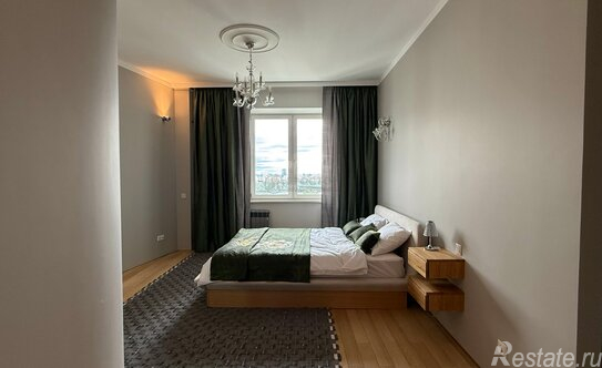 Продажа 4-комн квартиры на вторичном рынке улица Крылатские Холмы,  д. 33 к1