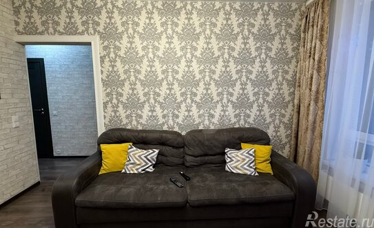 Продажа 1-комн квартиры на вторичном рынке Дальневосточный пр-кт,  д. 12 к1