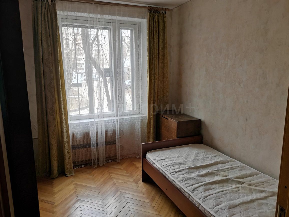 Продажа 3-комн квартиры на вторичном рынке Чусовская улица, 6К2