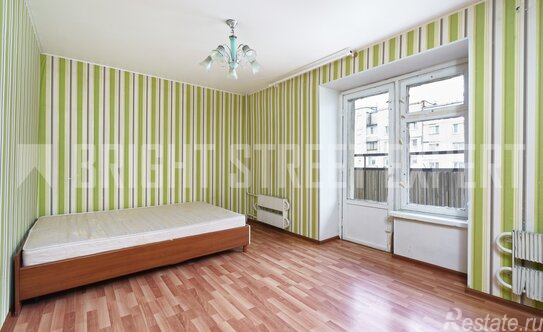 Продажа 3-комн квартиры на вторичном рынке Саянская улица,  д. 6