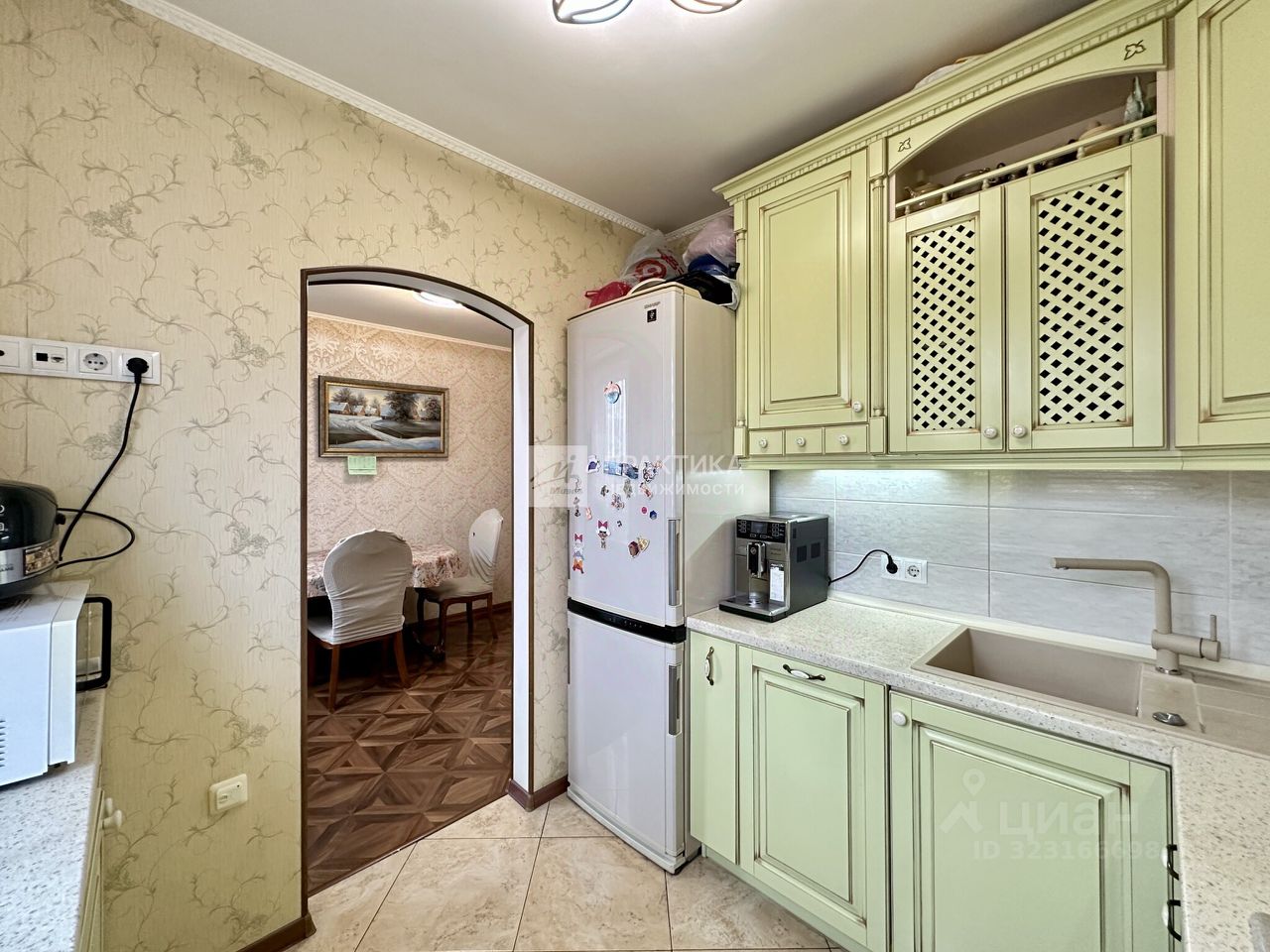 Продажа 3-комн квартиры на вторичном рынке Реутовская улица, 14