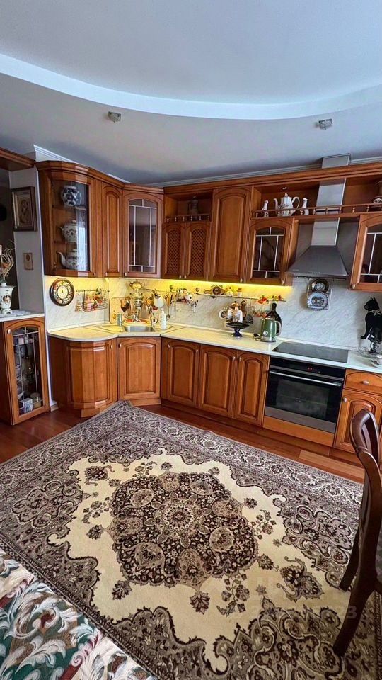 Продажа 3-комн квартиры на вторичном рынке улица Хошимина, 5к1