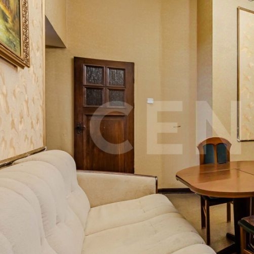 2-комн квартира улица Союза печатников, 18-20