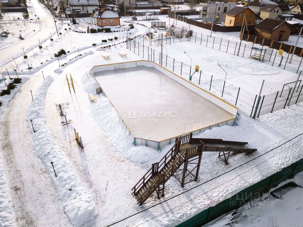 Продажа земли Прилесный кп, улица Солнечная,  д. 118