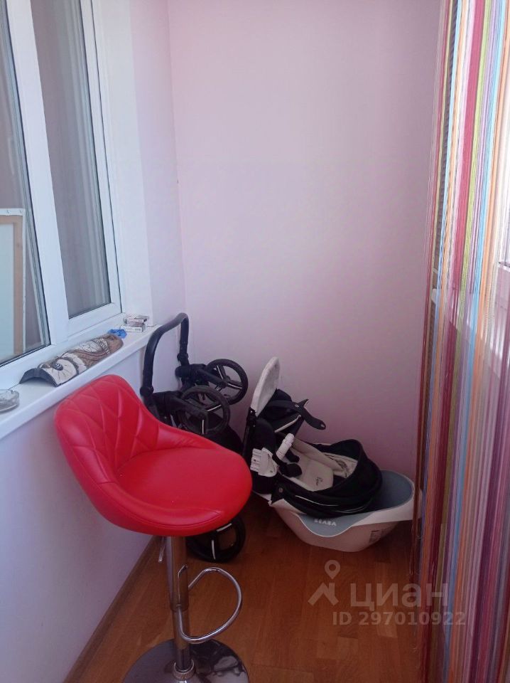 Продажа 2-комн квартиры на вторичном рынке улица Верхние Поля, 35К3