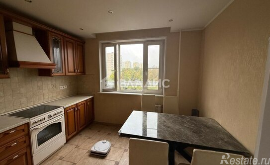 Продажа 3-комн квартиры на вторичном рынке ул 800-летия Москвы,  д. 32