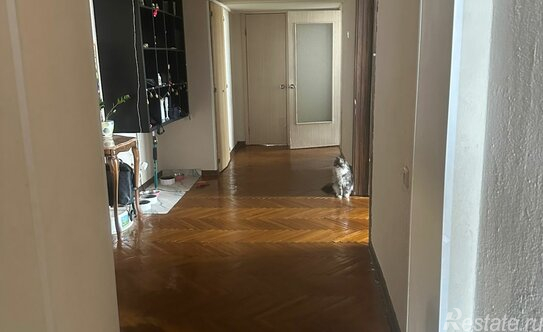 Продажа 3-комн квартиры на вторичном рынке улица Лавочкина,  д. 42