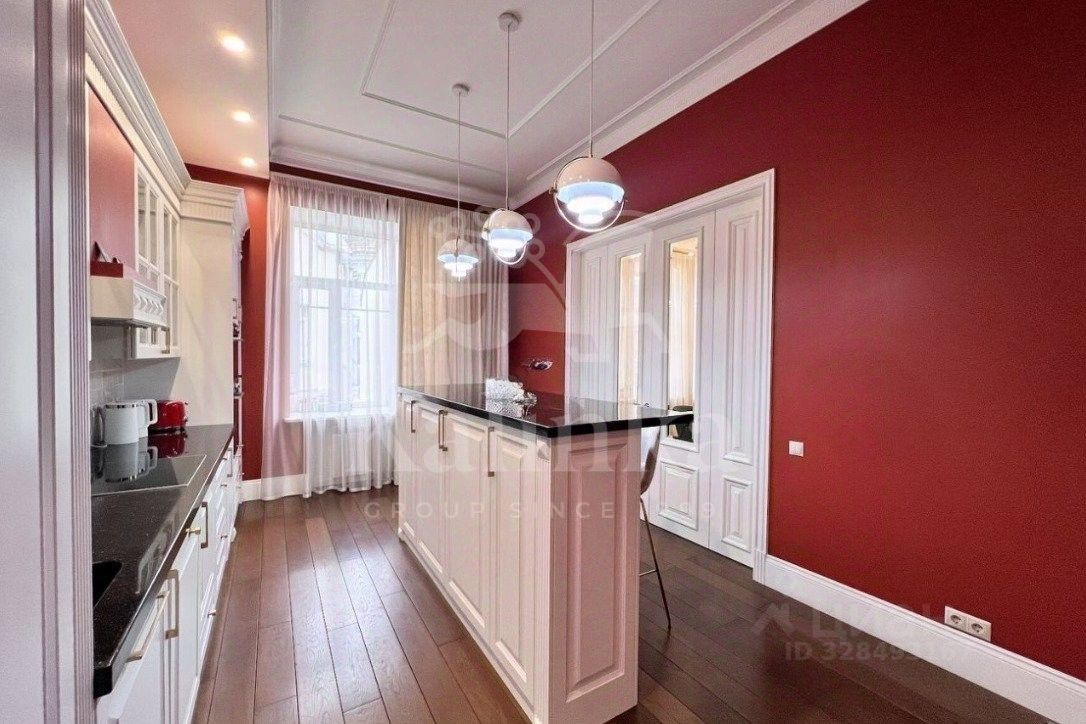 Продажа 4-комн квартиры на вторичном рынке 1-й Обыденский переулок, 9/12