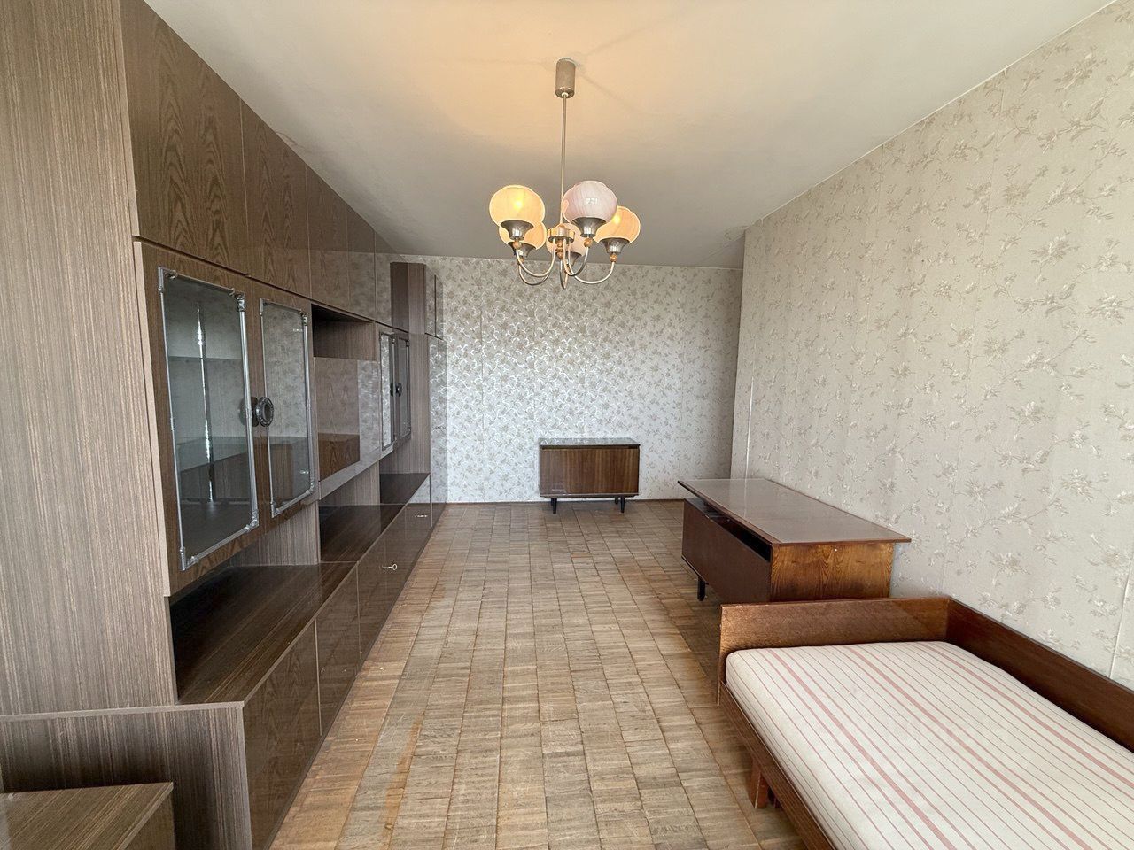 Продажа 2-комн квартиры на вторичном рынке Кировоградская улица, 42К1