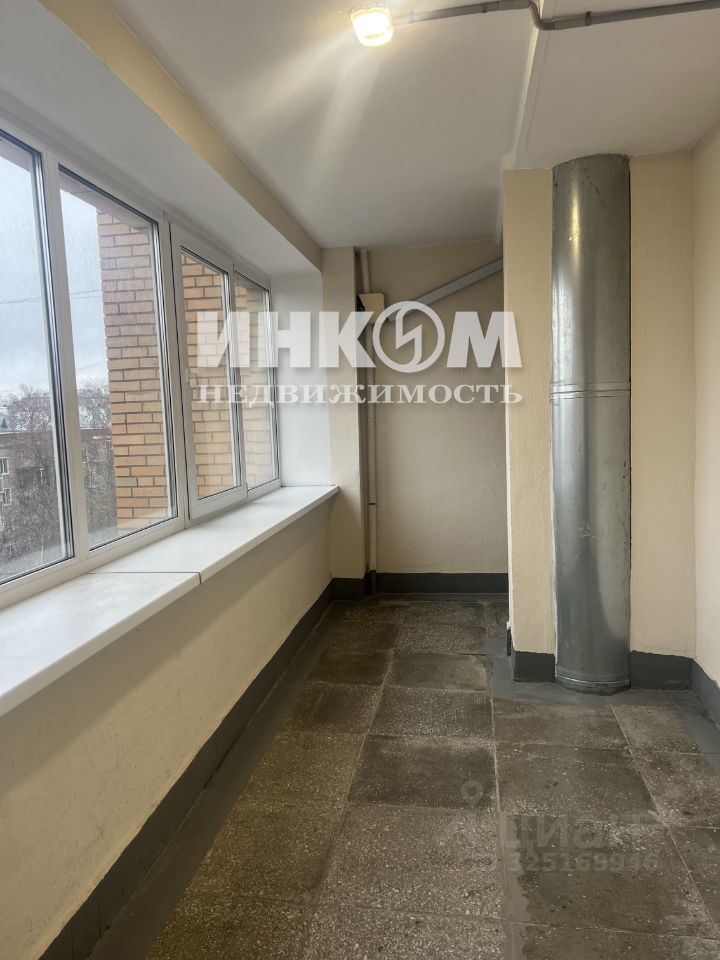 Продажа 3-комн квартиры на вторичном рынке 3-я Владимирская улица, 8К2