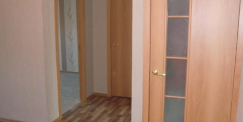 3-комн квартира Школьная ул, Мины д, Гатчинский р-н ,  д. 9