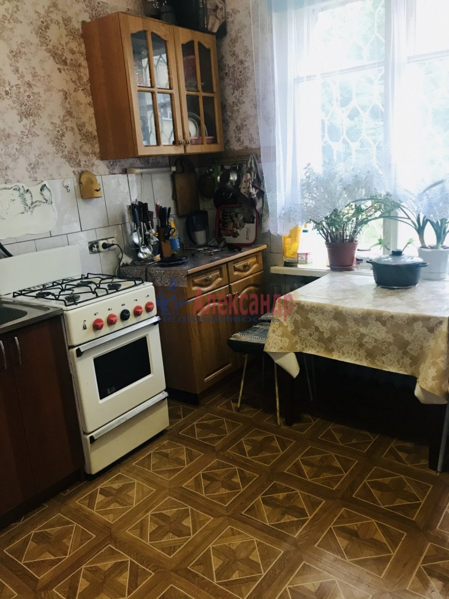 Продажа комнаты Трефолева ул. ,  д. 16