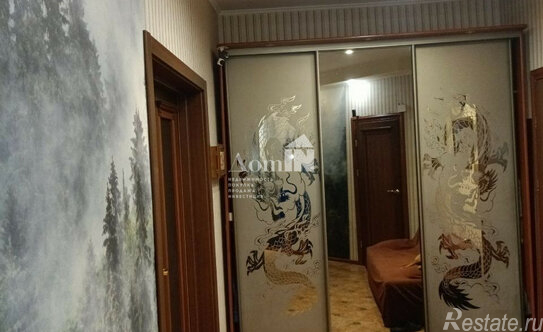 Продажа 4-комн квартиры на вторичном рынке улица Коммуны,  д. 50