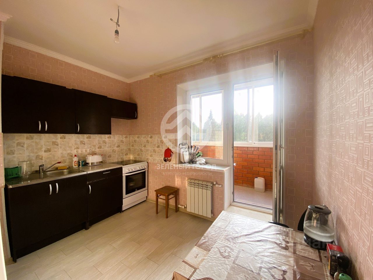 Продажа 1-комн квартиры на вторичном рынке пос. Жуково, 16