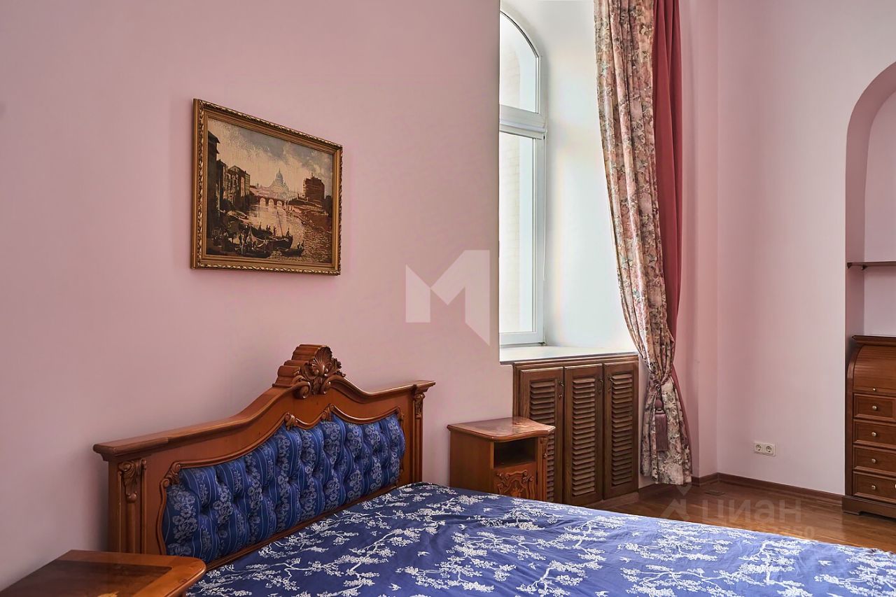 Продажа 4-комн квартиры на вторичном рынке Сретенский бульвар, 6/1С2