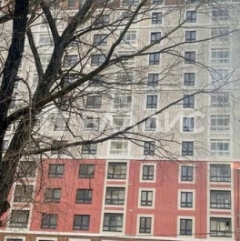 Продажа 1-комн квартиры на вторичном рынке Заревый проезд,  д. 9