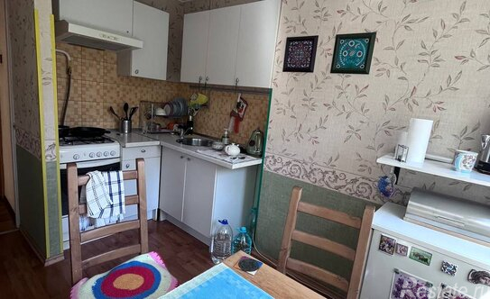 Продажа 2-комн квартиры на вторичном рынке улица Академика Комарова,  д. 18А