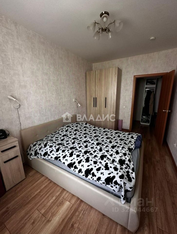 Продажа 2-комн квартиры на вторичном рынке Заревый проезд, 15