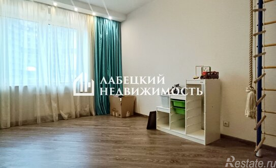 Продажа 3-комн квартиры на вторичном рынке улица Брянцева,  д. 13 к1