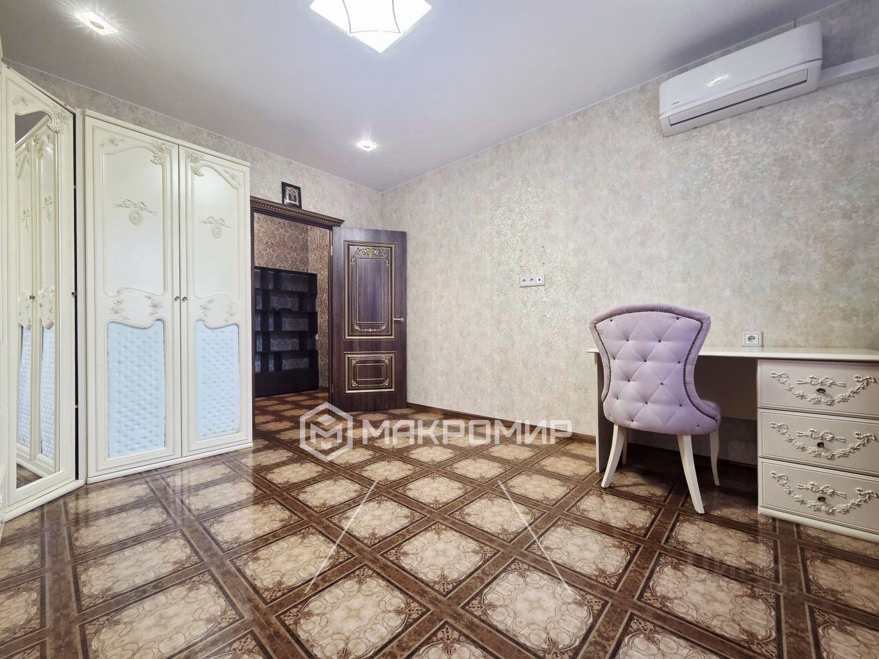 Продажа 4-комн квартиры на вторичном рынке Химки, проспект Мельникова, 21/1