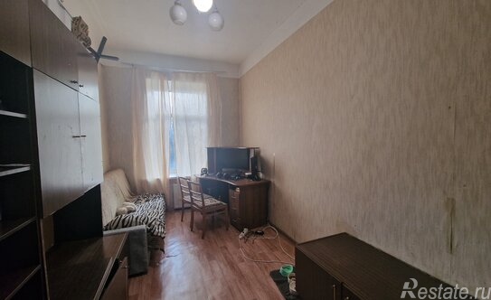 Продажа 4-комн квартиры на вторичном рынке Опочинина улица,  д. 9