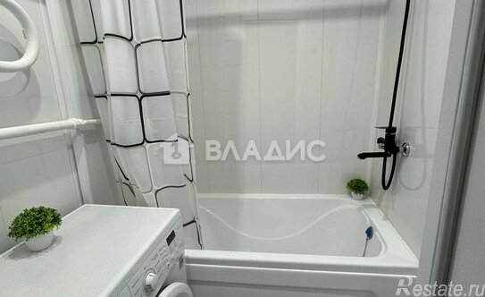 Продажа 1-комн квартиры на вторичном рынке Будапештская улица,  д. 98 к1