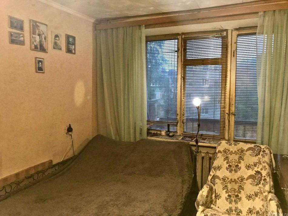 Продажа 2-комн квартиры на вторичном рынке Химки, Первомайская улица,  д. 27