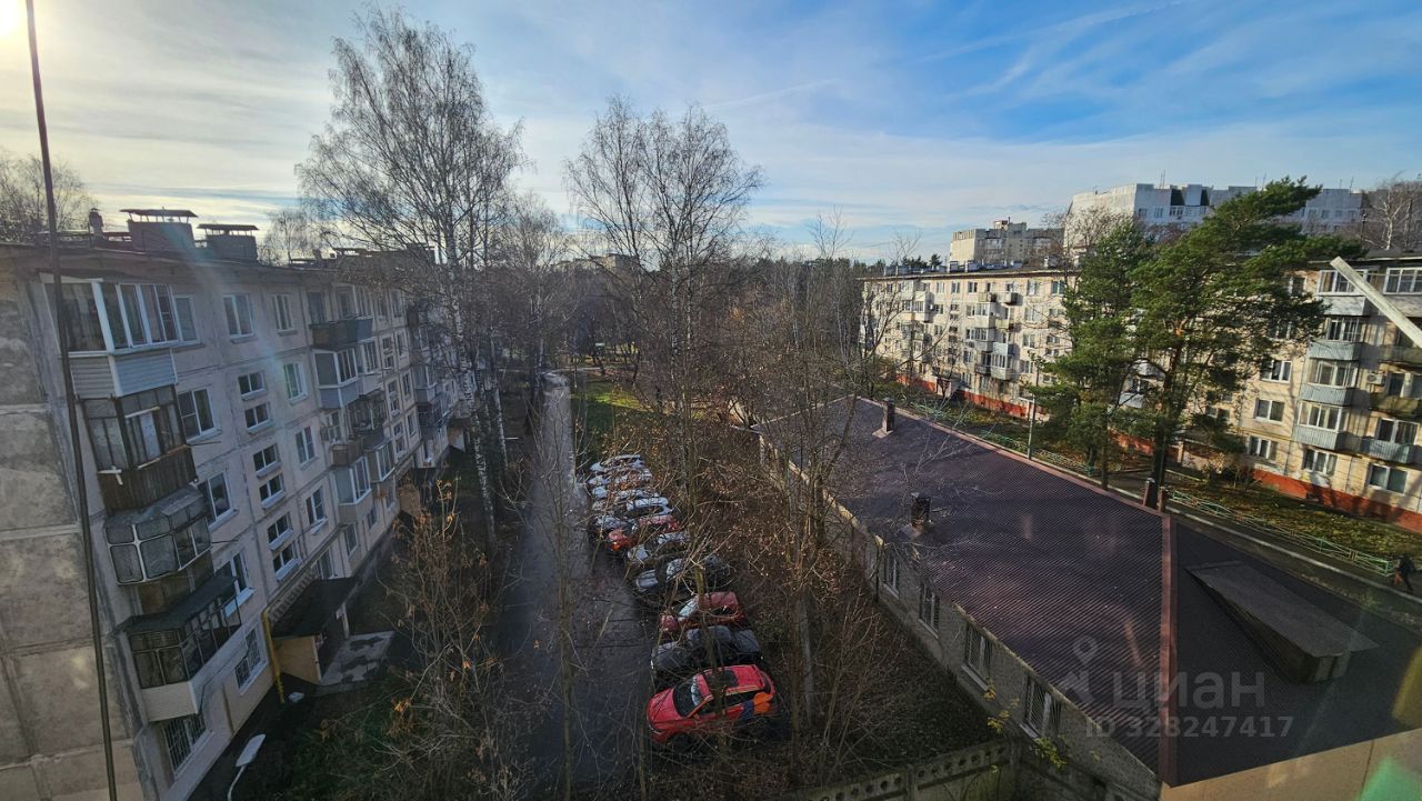 Продажа 1-комн квартиры на вторичном рынке Монино пгт, улица Комсомольская