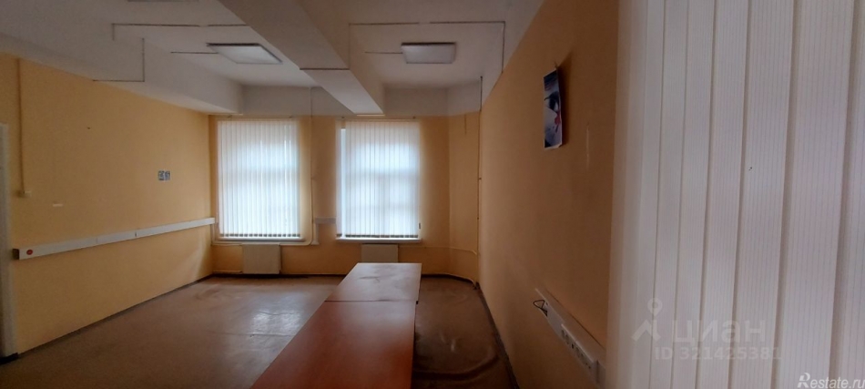 Аренда отдельного здания 11-я линия,  д. 66