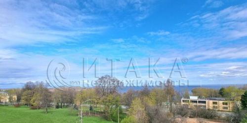 2-комн квартира Ломоносов г, Красного Флота ул,  д. 1Б