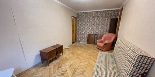 2-комн квартира Сафоновская улица,  д. 17