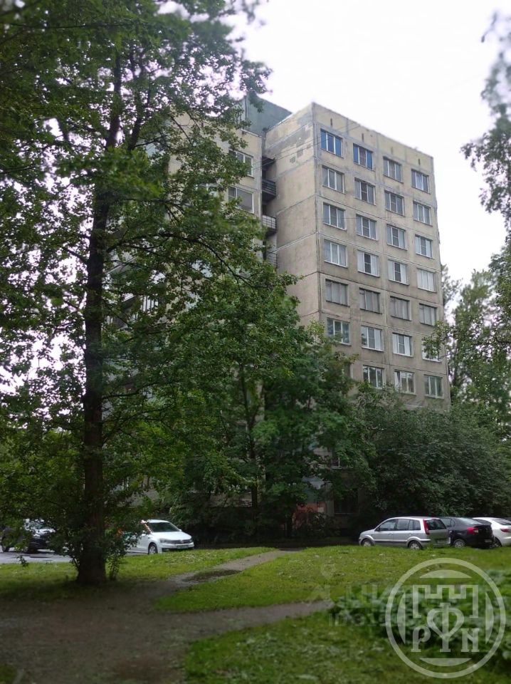 Продажа 3-комн квартиры на вторичном рынке улица Седова, 156