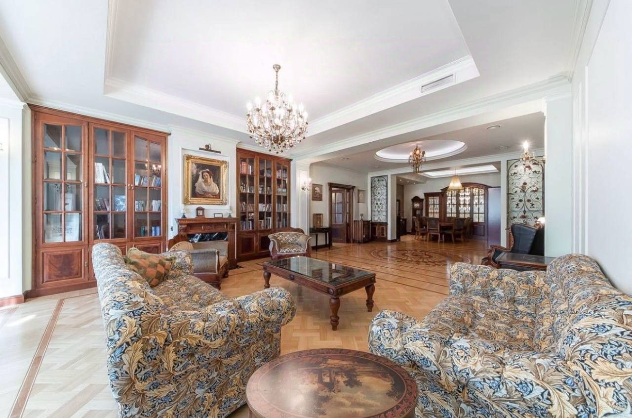 Продажа 4-комн квартиры на вторичном рынке 1-й Неопалимовский переулок, 8