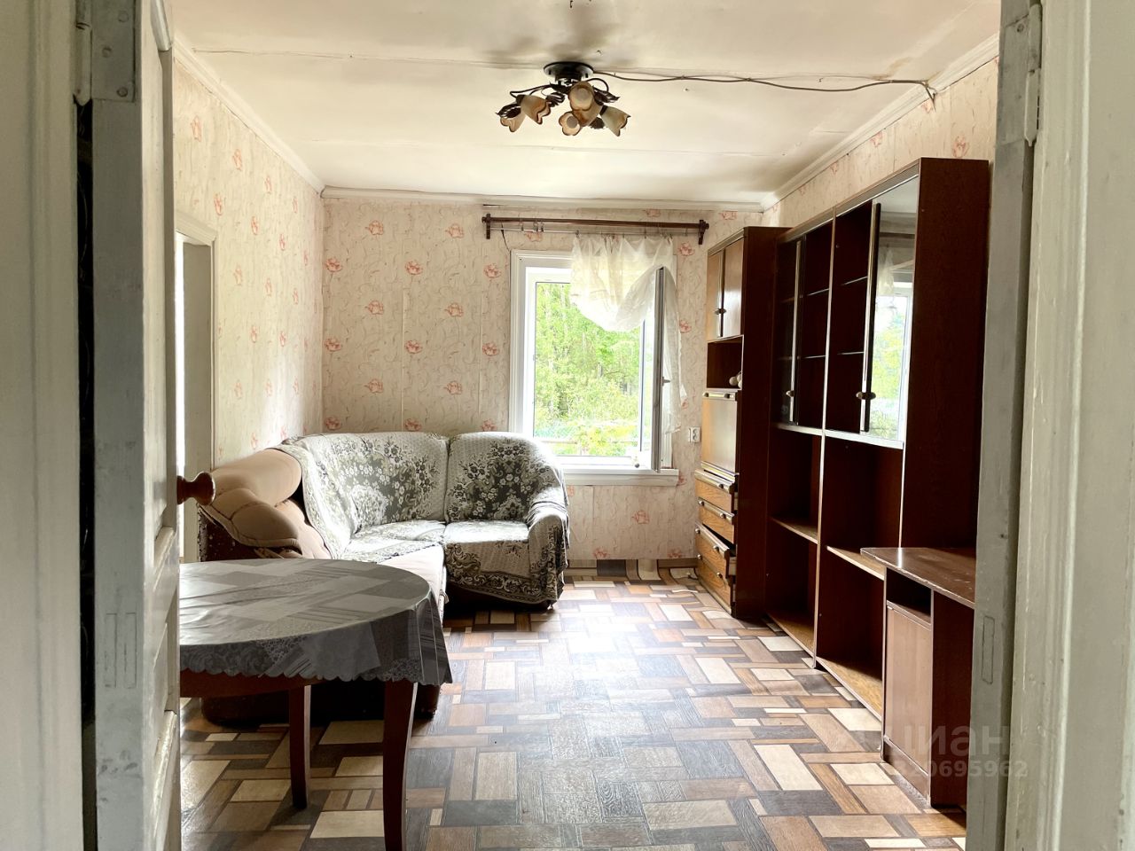 Продажа дома Тайцы городской поселок, улица Октябрьская, 20