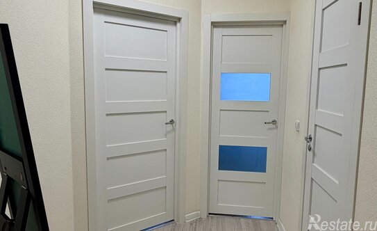 Продажа 1-комн квартиры на вторичном рынке Русановская ул,  д. 18 к6