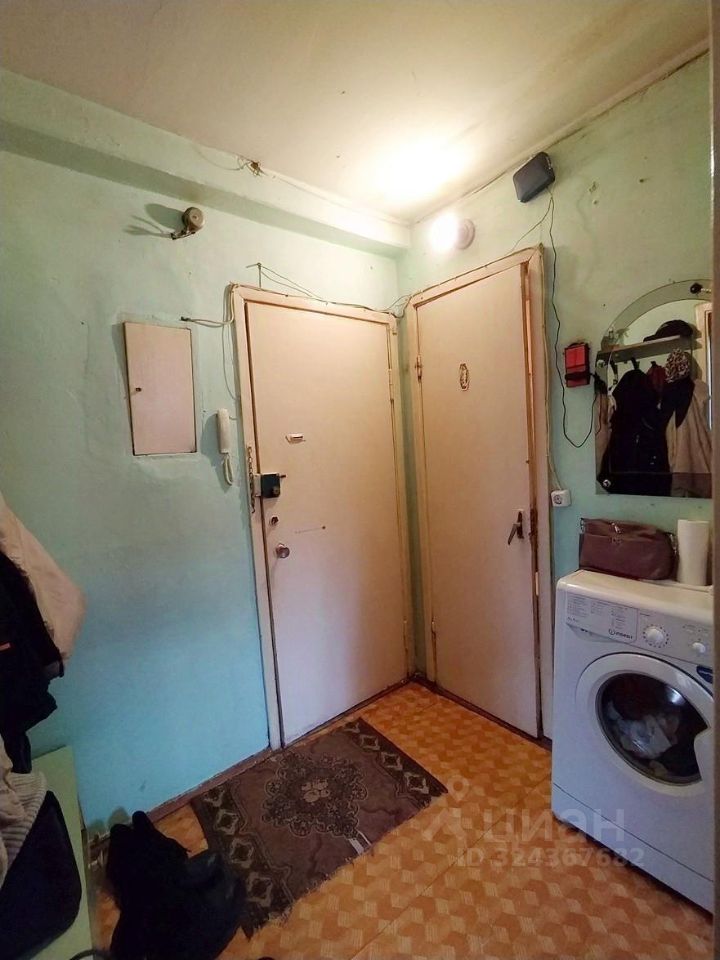 Продажа 2-комн квартиры на вторичном рынке улица Лени Голикова, 14