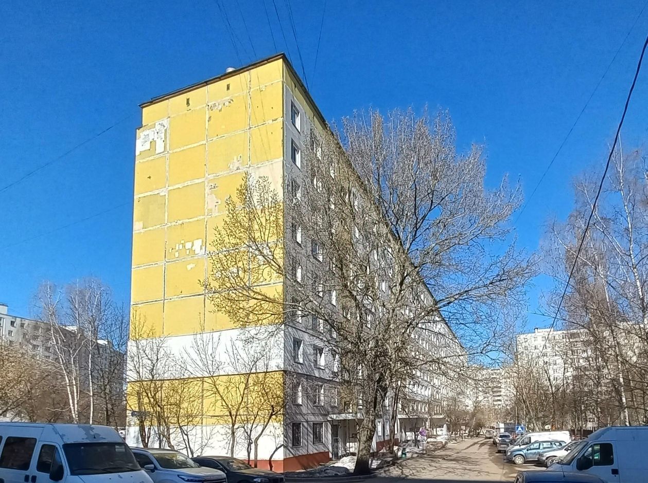 Продажа 2-комн квартиры на вторичном рынке Ясеневая улица, 32К1