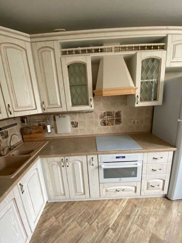 Продажа 2-комн квартиры на вторичном рынке улица Главмосстроя, 22к1