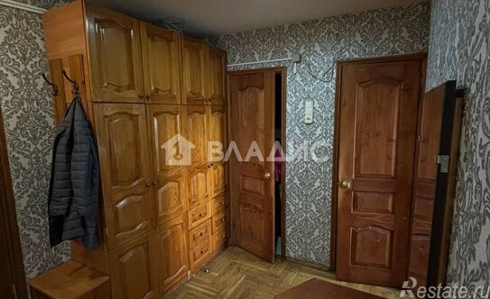 Продажа 2-комн квартиры на вторичном рынке улица Турку,  д. 15
