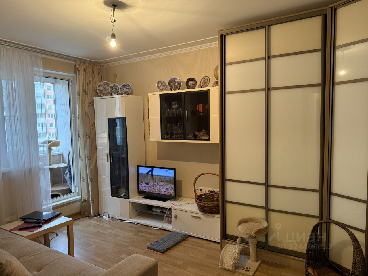 Продажа 2-комн квартиры на вторичном рынке улица Твардовского, 1