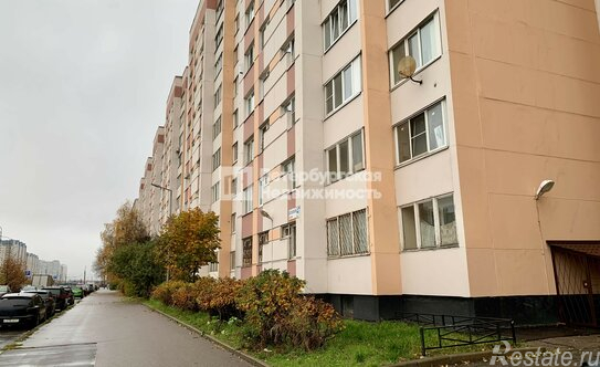 Продажа 3-комн квартиры на вторичном рынке Богатырский пр-кт,  д. 47 к1