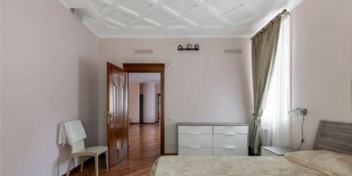 4-комн квартира ул Климашкина,  д. 16