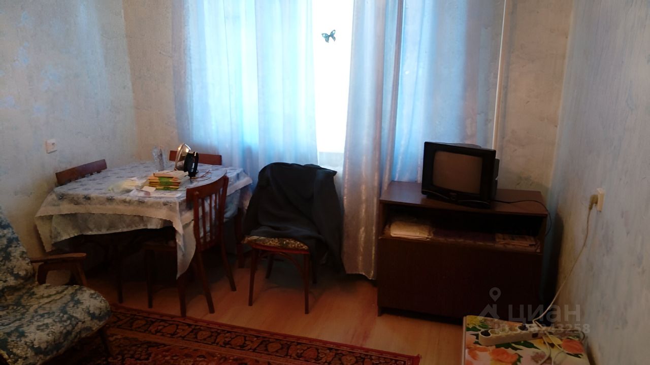 Продажа 2-комн квартиры на вторичном рынке Лобня, улица 9 Квартал, 7