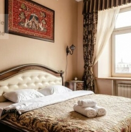 Продажа 3-комн квартиры на вторичном рынке улица Серафимовича,  д. 2