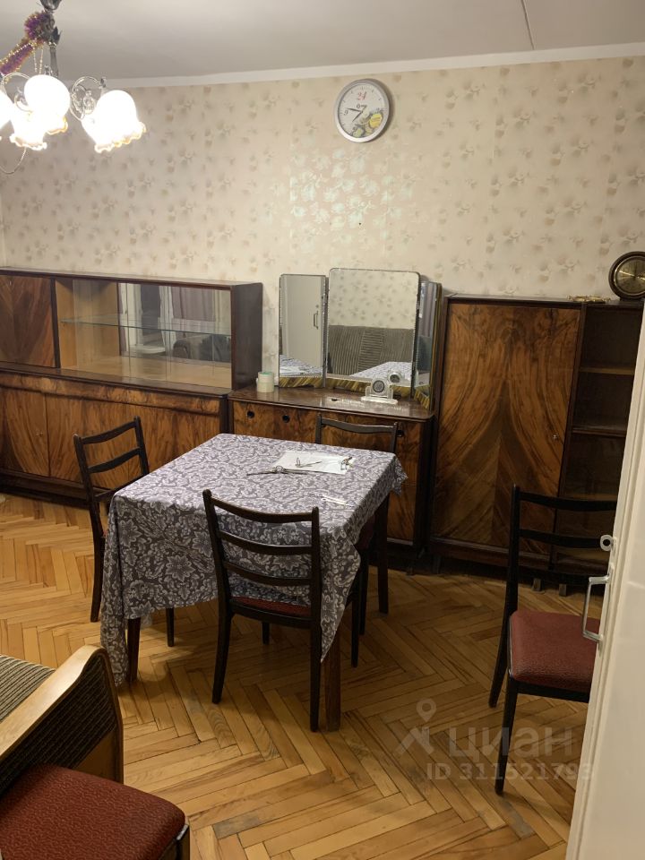 Аренда 2-комн квартиры на вторичном рынке 13-я Парковая улица, 20К3