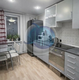 Продажа 1-комн квартиры на вторичном рынке 5-й микрорайон, Советская улица,  д. 34 к2