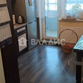 Продажа 3-комн квартиры на вторичном рынке Маршала Блюхера пр-кт,  д. 9,  к. 2